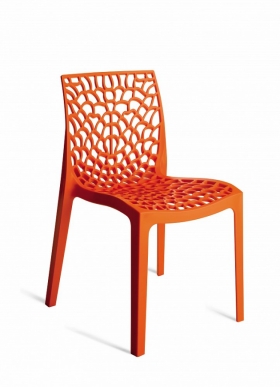 Menší fotografie dřevěné židle - Židle Gruvyer1